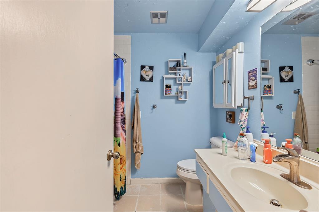 8724 Dena Lane Property Photo 14