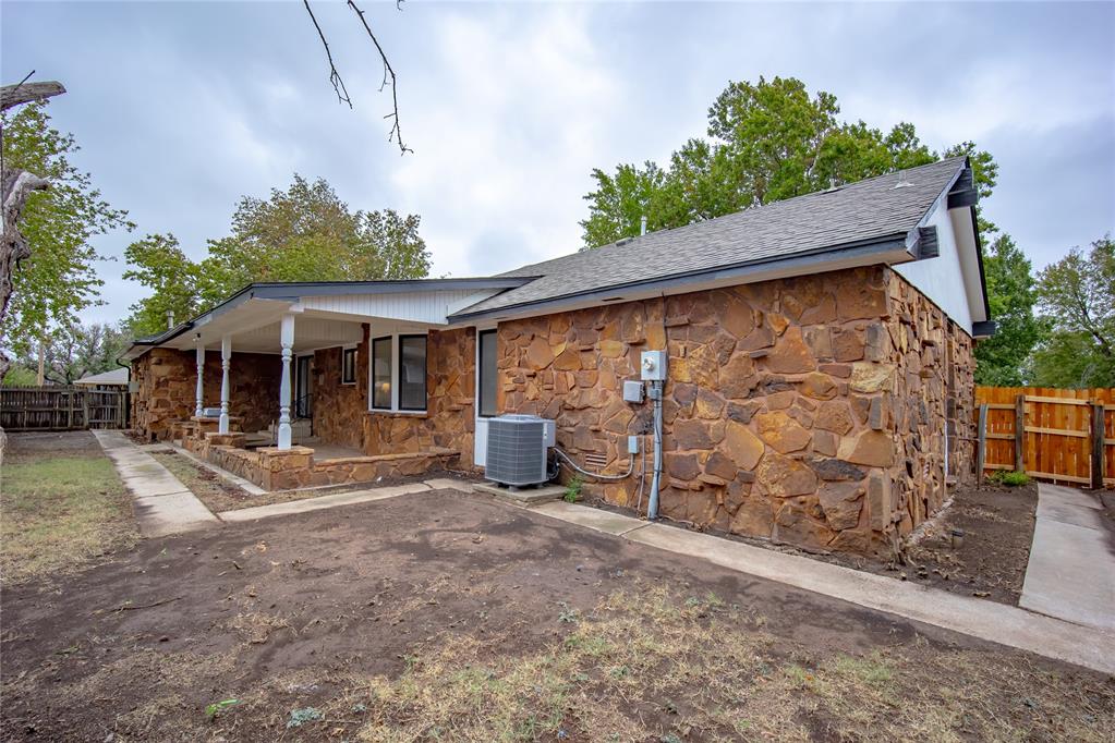 1501 W Hickory Street Property Photo 40