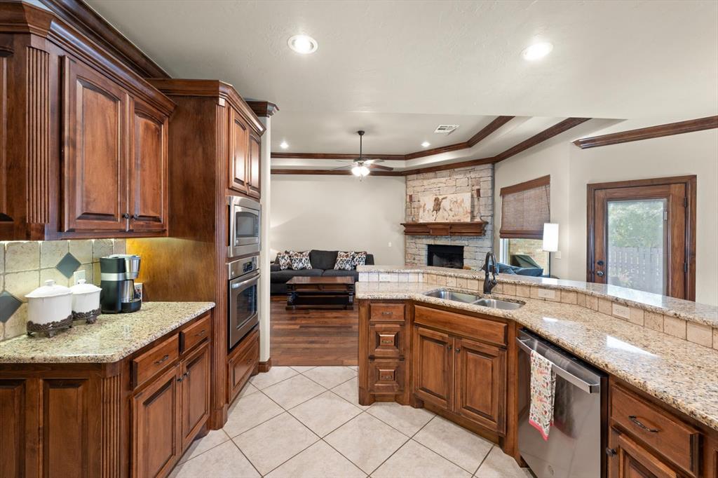 840 Sea Biscuit Drive Property Photo 14