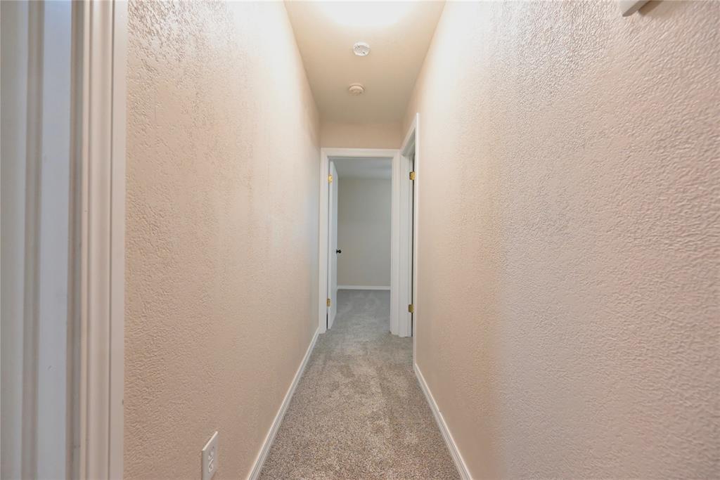 107 Glenwood Drive Property Photo 7