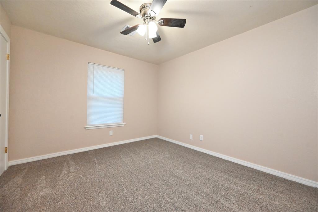 107 Glenwood Drive Property Photo 8