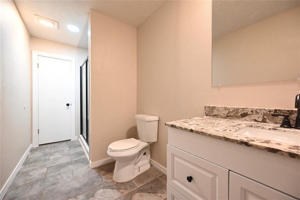 107 Glenwood Drive Property Photo 12