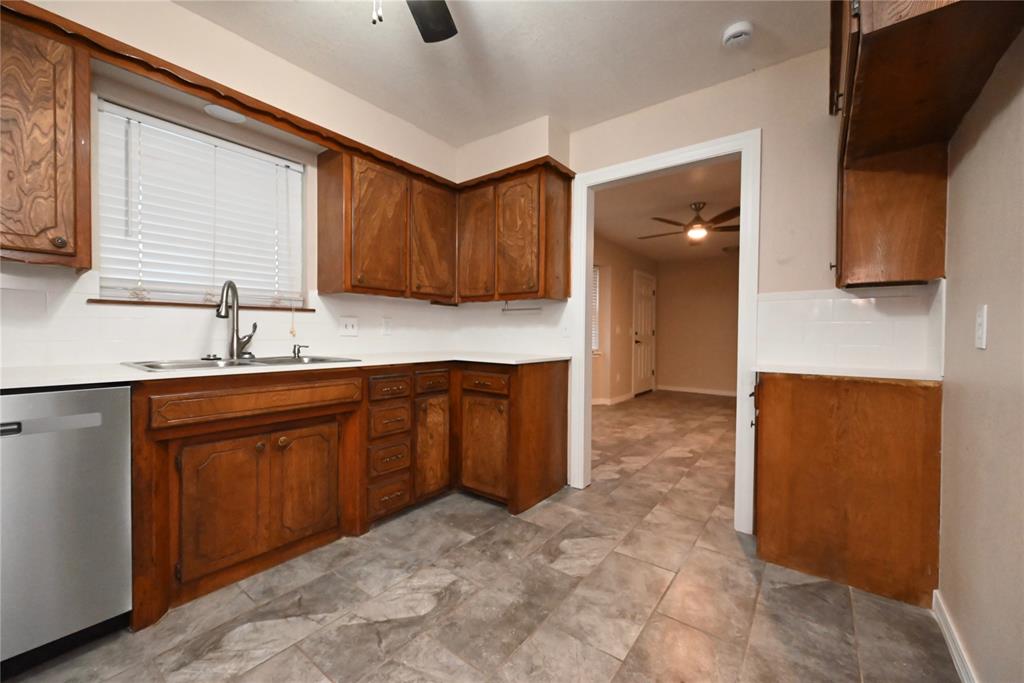 107 Glenwood Drive Property Photo 20