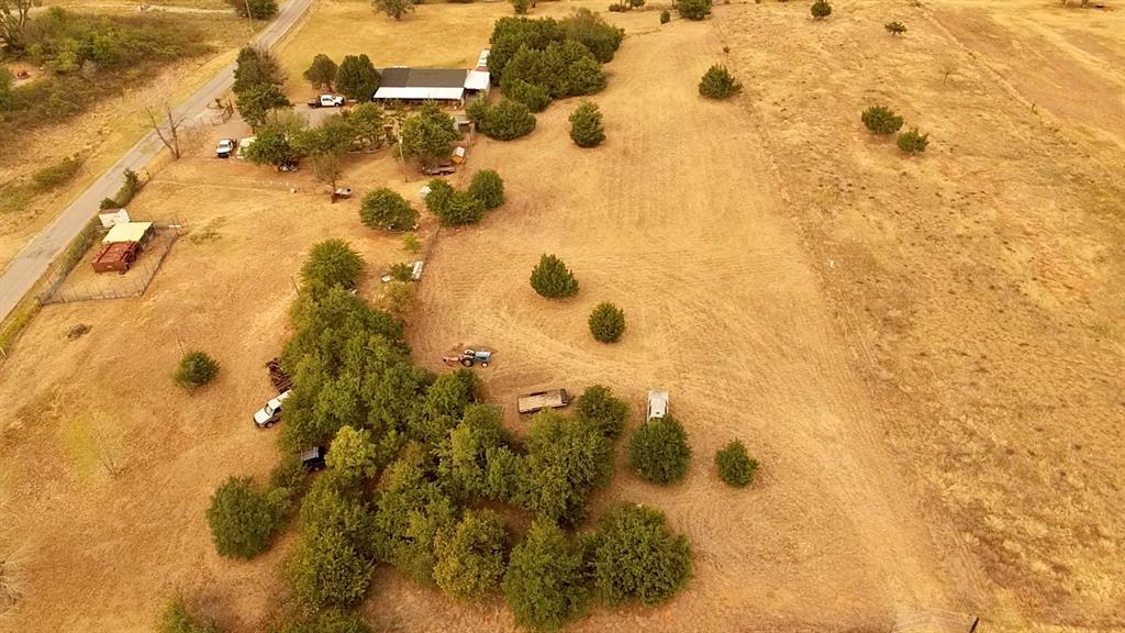Mounds Road Property Photo 3
