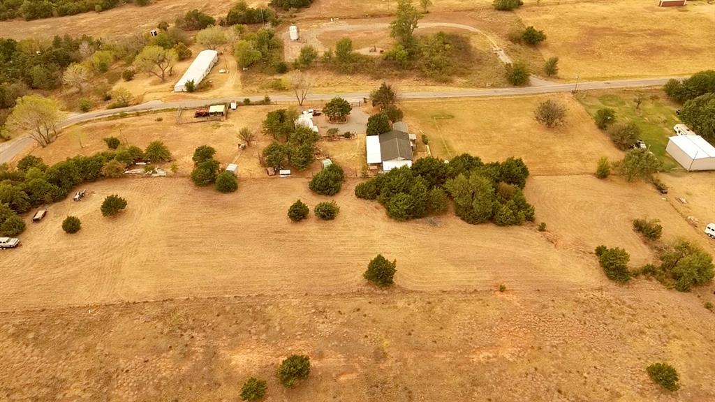 Mounds Road Property Photo 4