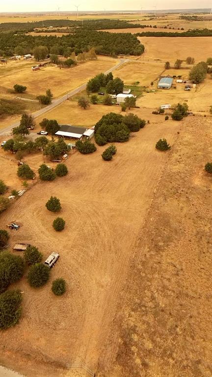 Mounds Road Property Photo 9