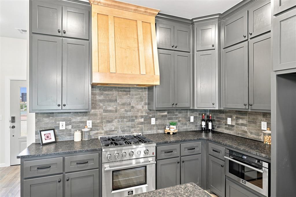 4817 Misty Wood Lane Property Photo 8