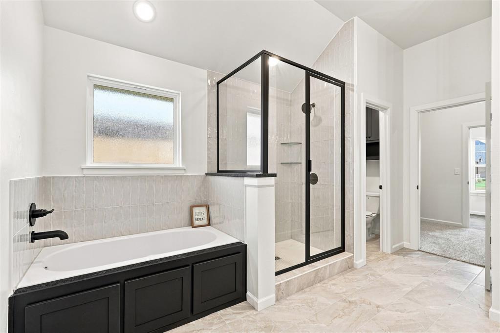 4817 Misty Wood Lane Property Photo 23
