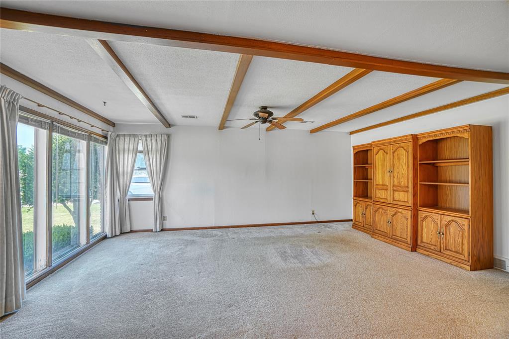1909 N Flamingo Lane Property Photo 6