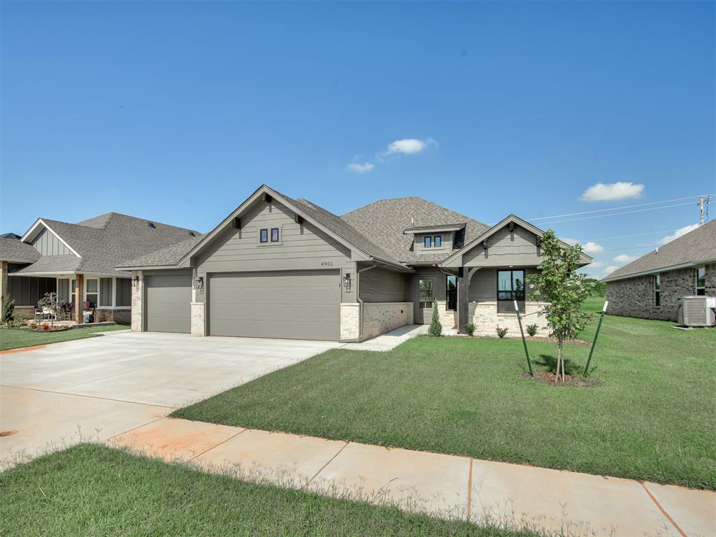 4901 Misty Wood Lane Property Photo 1
