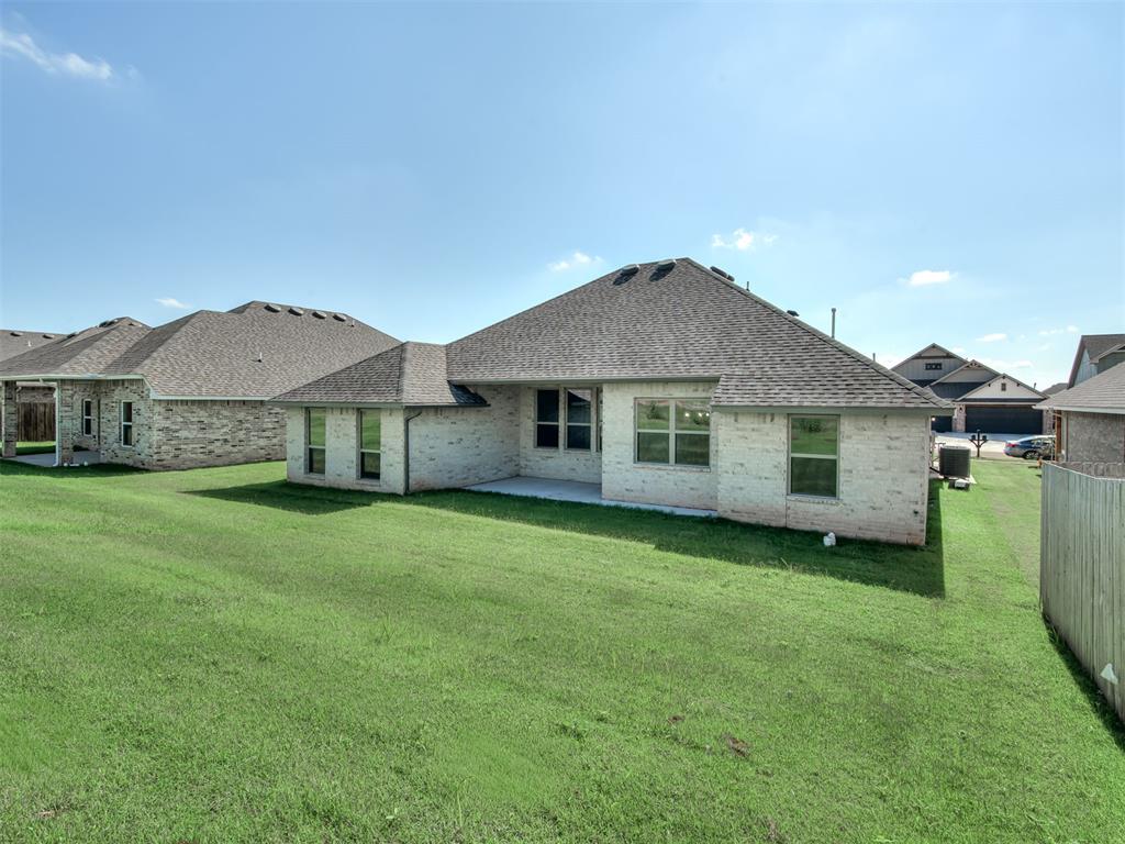 4901 Misty Wood Lane Property Photo 32