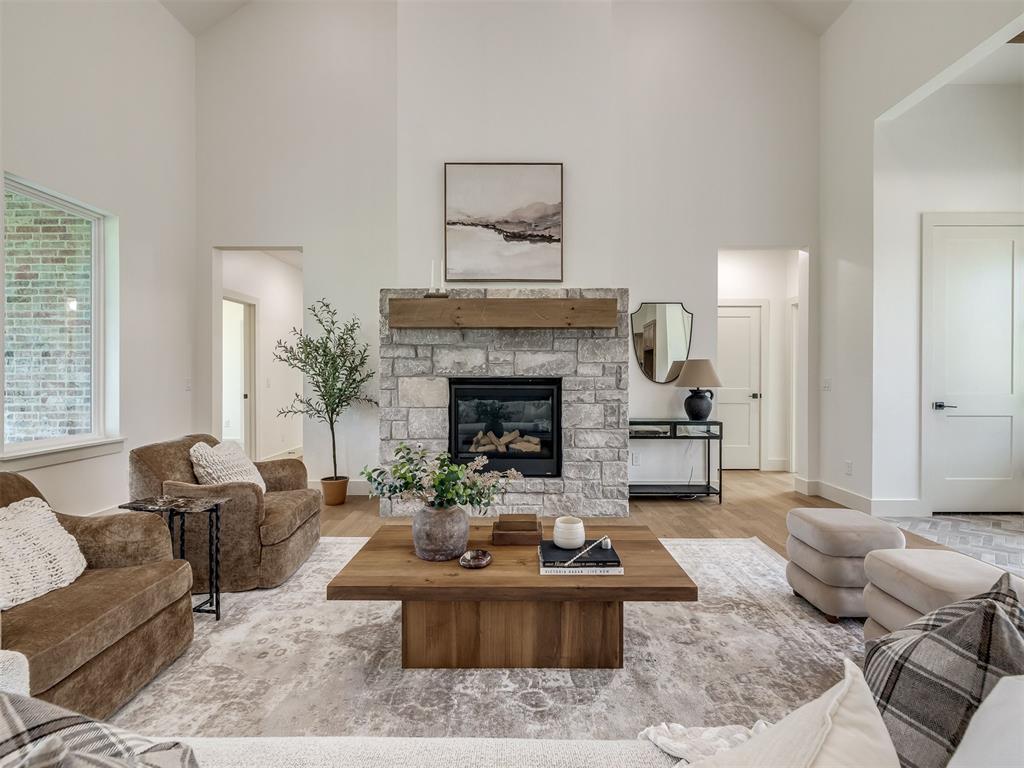 14117 N Ridge Drive Property Photo 9