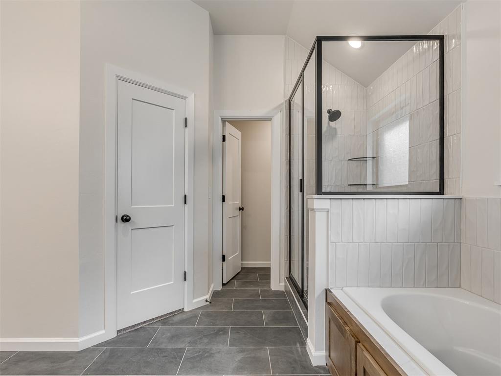 4913 Misty Wood Lane Property Photo 12