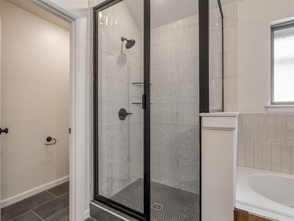 4913 Misty Wood Lane Property Photo 15