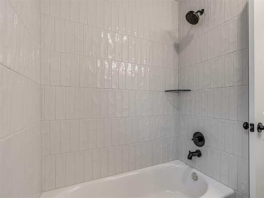 4913 Misty Wood Lane Property Photo 20