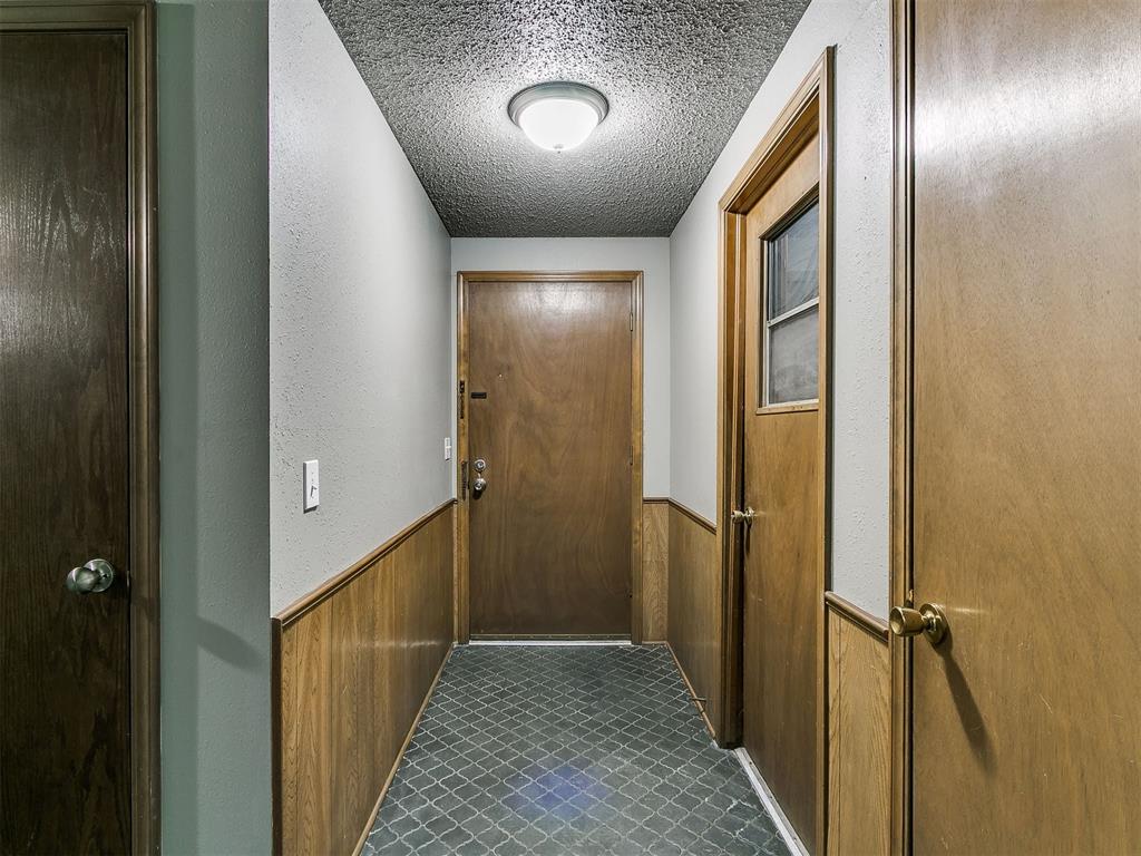 319 Nw 81st Street Property Photo 5