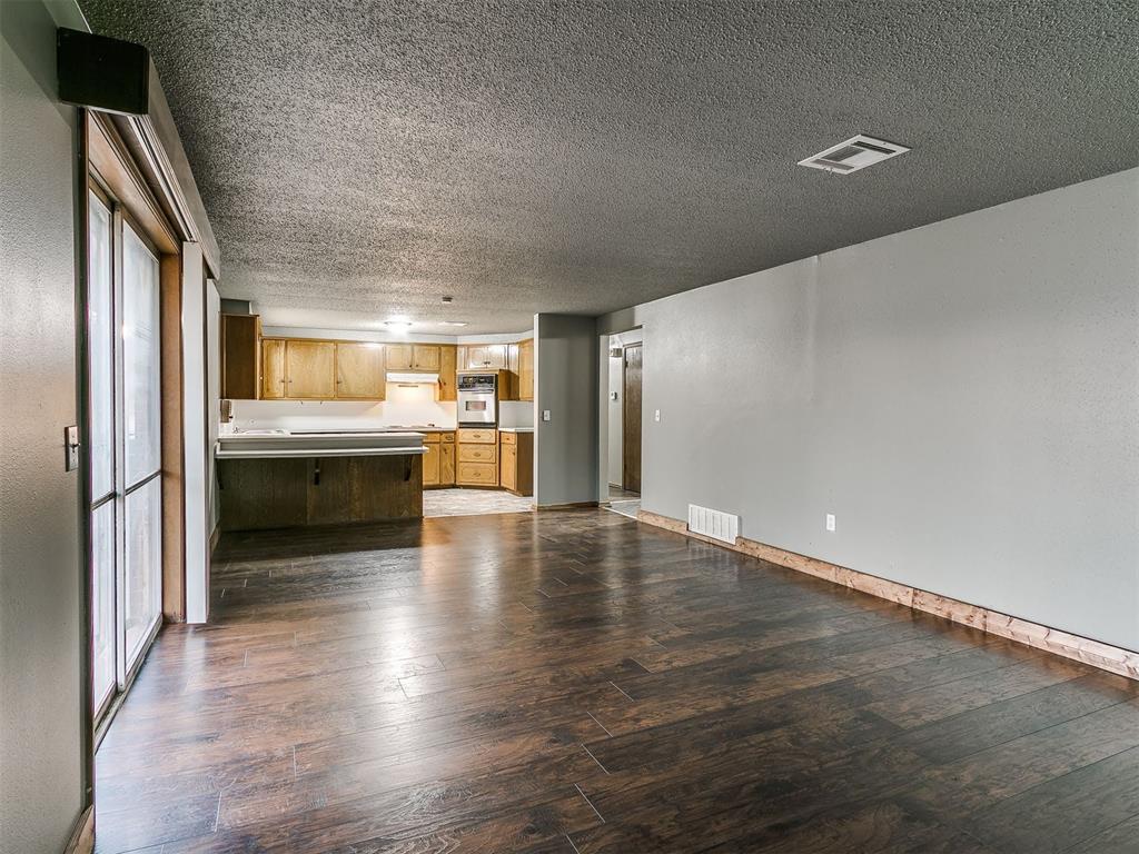 319 Nw 81st Street Property Photo 8