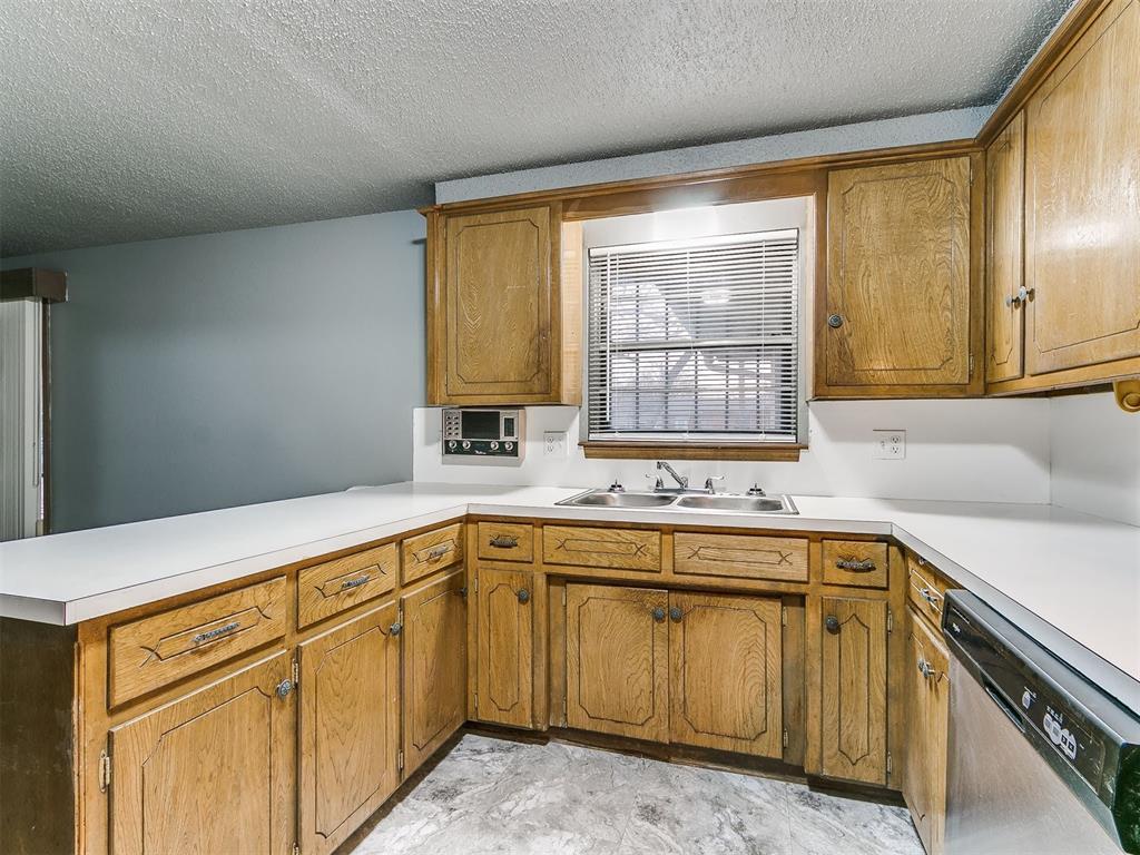 319 Nw 81st Street Property Photo 14