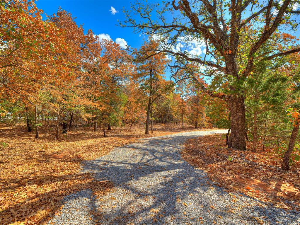 10422 236th Street Property Photo 3