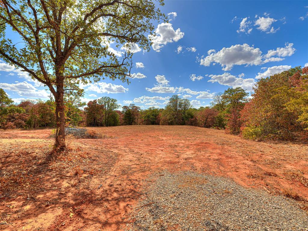 10422 236th Street Property Photo 5