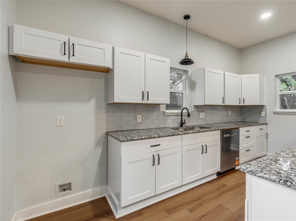 517 E Perkins Avenue Property Photo 6