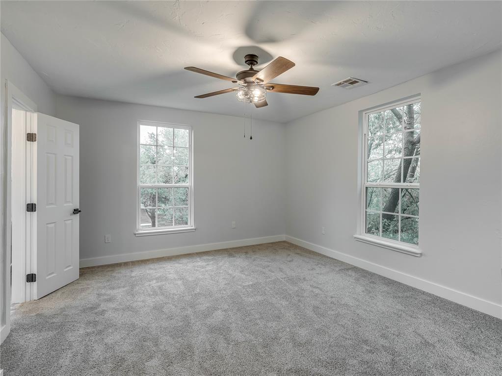 517 E Perkins Avenue Property Photo 18