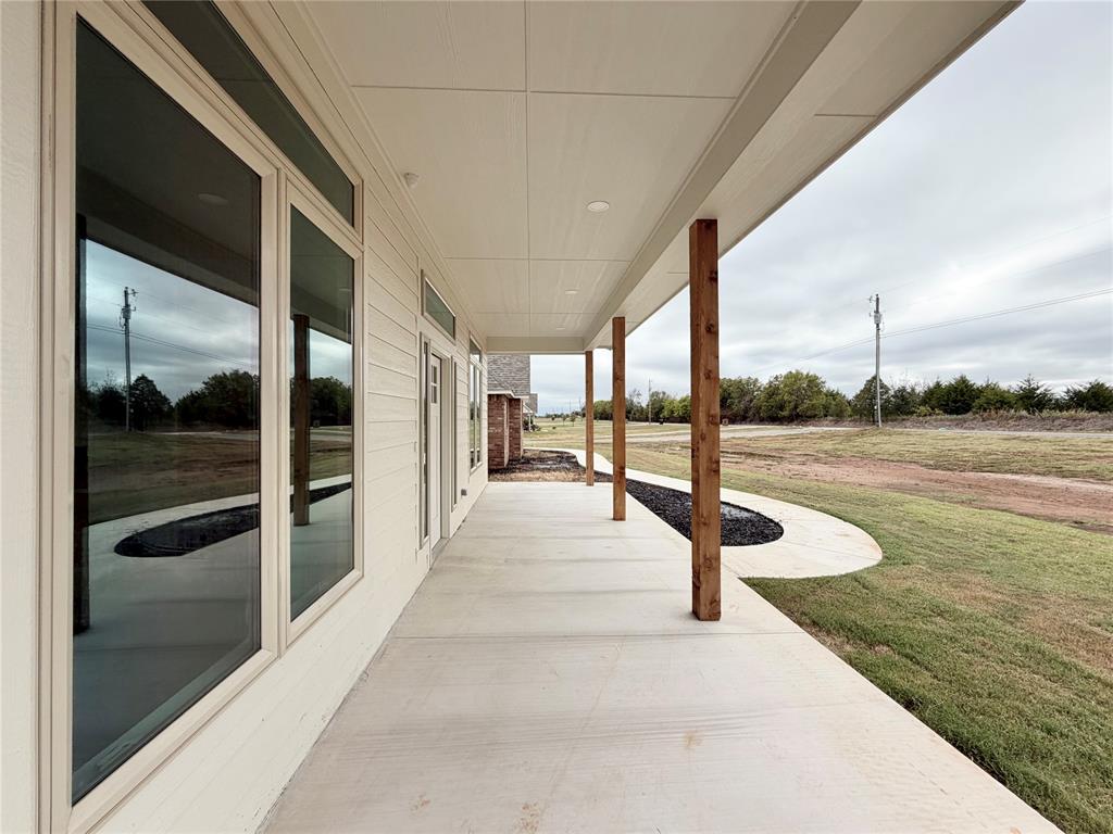 9676 Bryan Road Property Photo 2