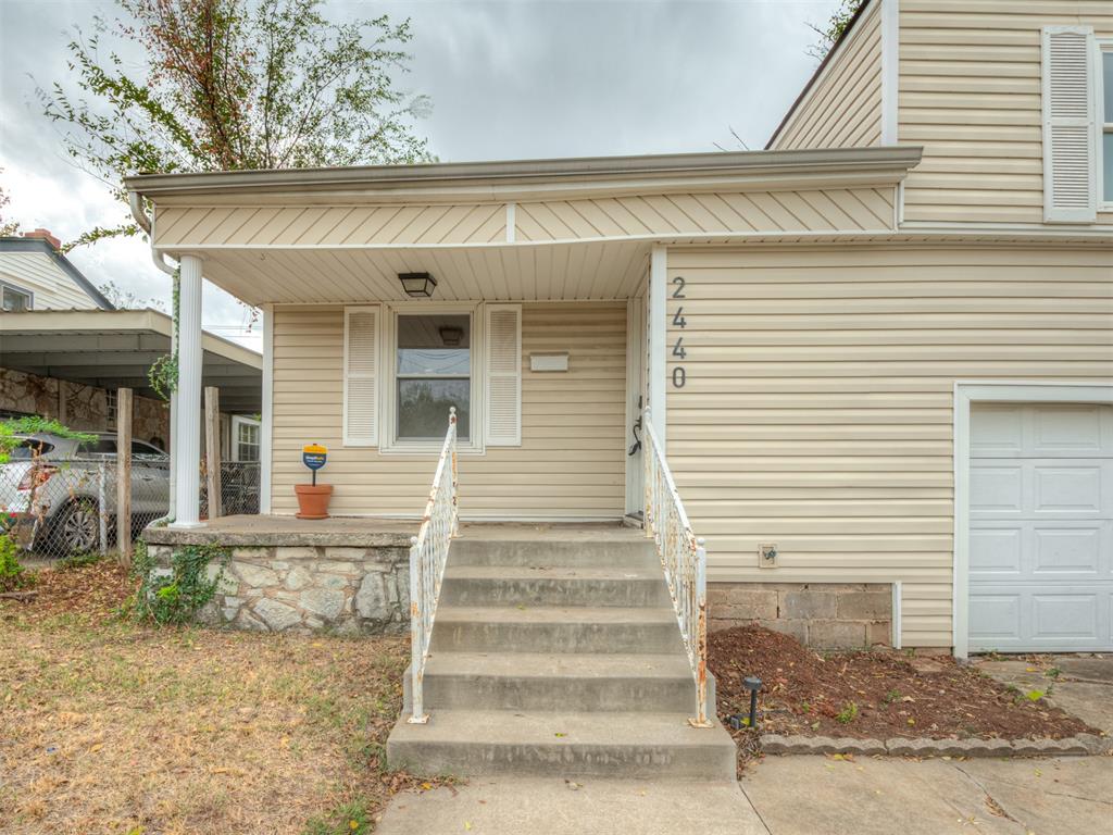 2440 Nw 36th Street Property Photo 2