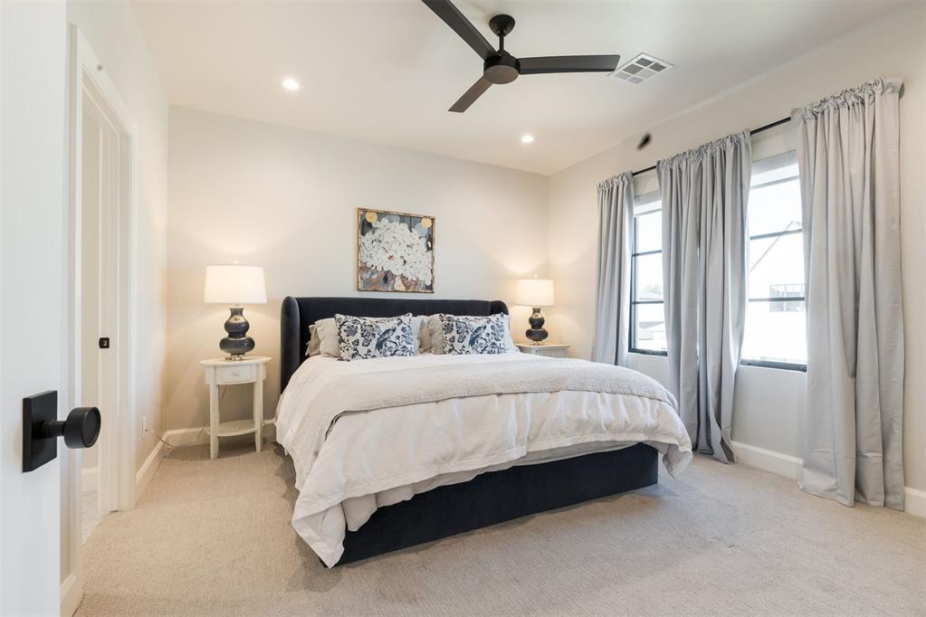 15628 Woodleaf Lane Property Photo 35