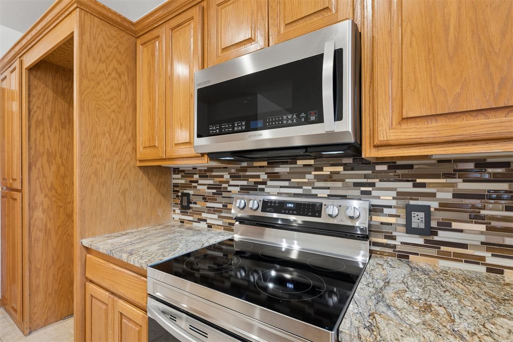 12222 Canyon Circle Circle Property Photo 14