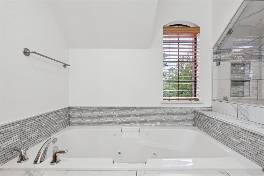 12222 Canyon Circle Circle Property Photo 21