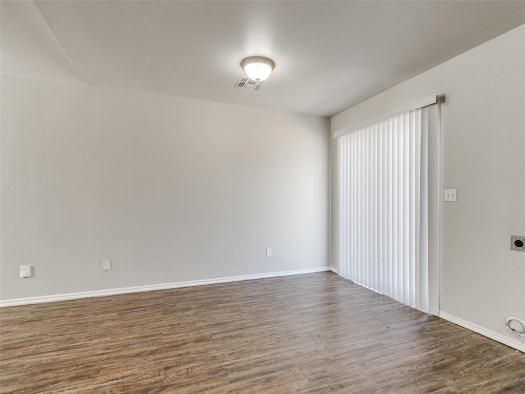 1415 Nw 98th Street Property Photo 8