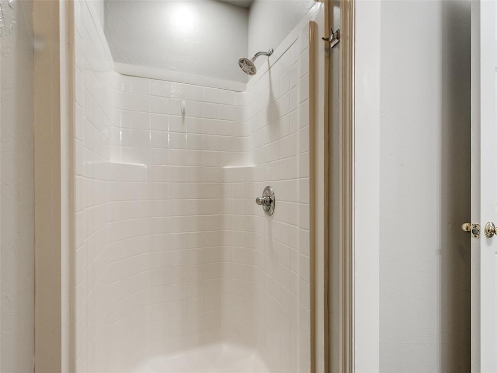 1415 Nw 98th Street Property Photo 15
