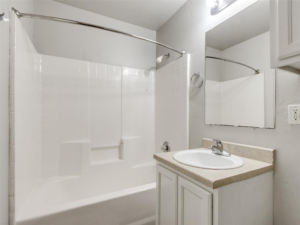 1415 Nw 98th Street Property Photo 21
