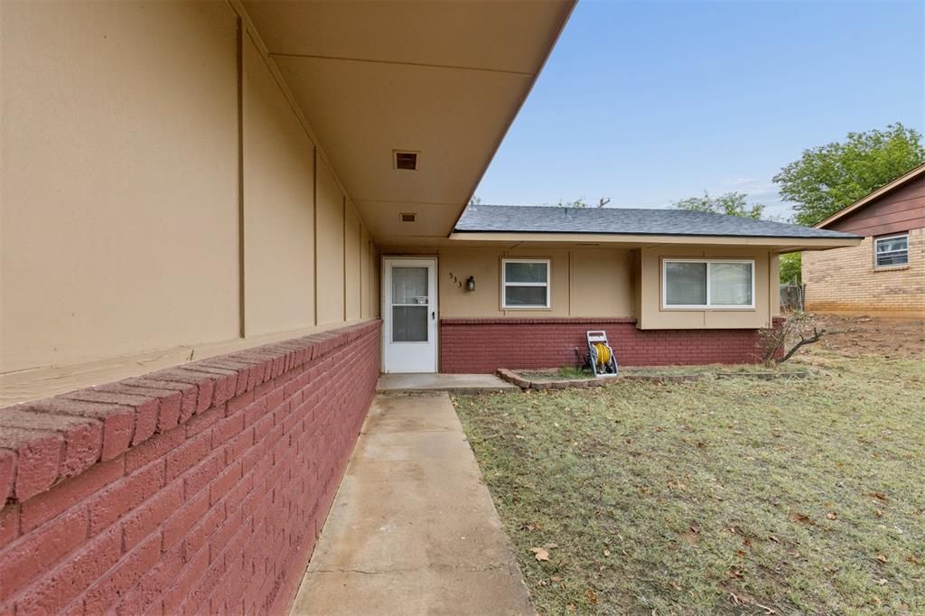533 Beebe Street Property Photo 5