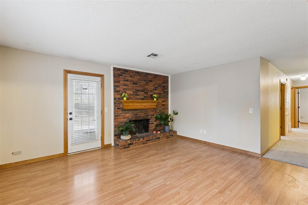 533 Beebe Street Property Photo 7