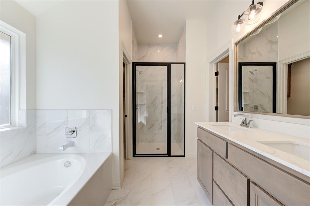 11917 Nw 120th Street Property Photo 20