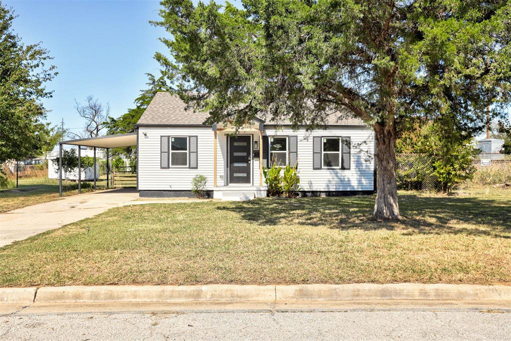 617 Se 46th Street Property Photo 1