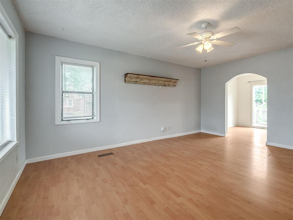 3525 Nw 18th Street Property Photo 2