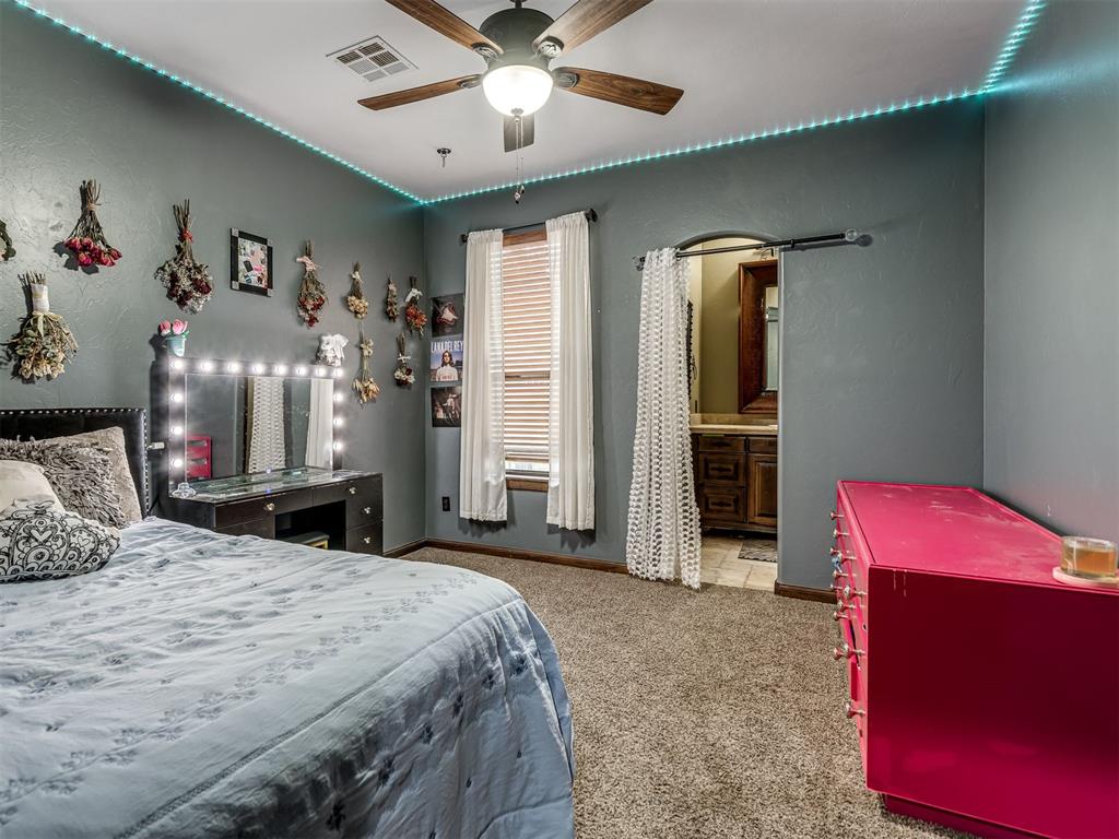 6702 Stone Hill Drive Property Photo 23