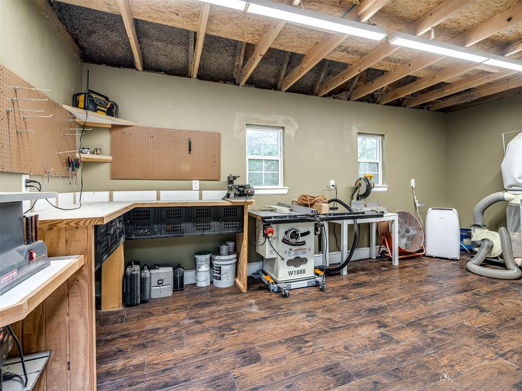 6702 Stone Hill Drive Property Photo 37
