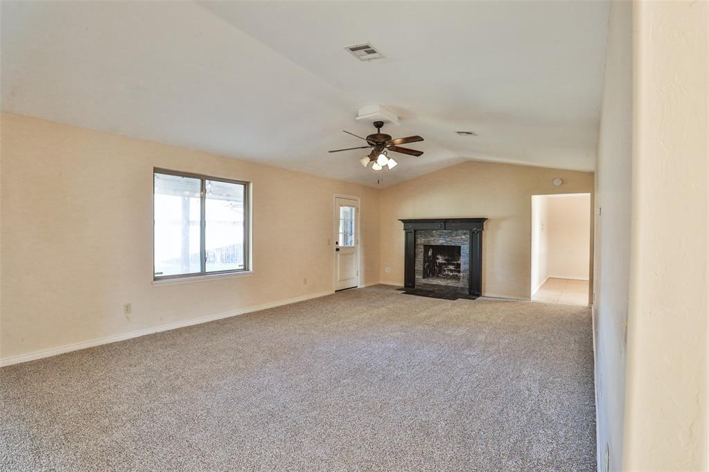 10016 Kingsgate Drive Property Photo 19