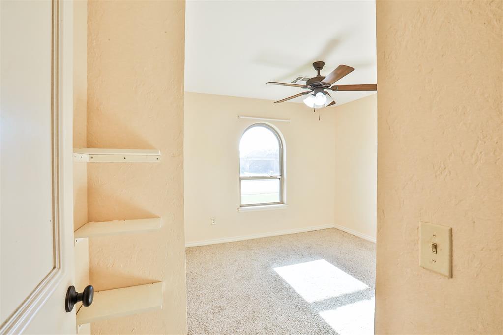 10016 Kingsgate Drive Property Photo 26