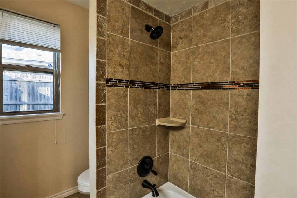 10016 Kingsgate Drive Property Photo 30