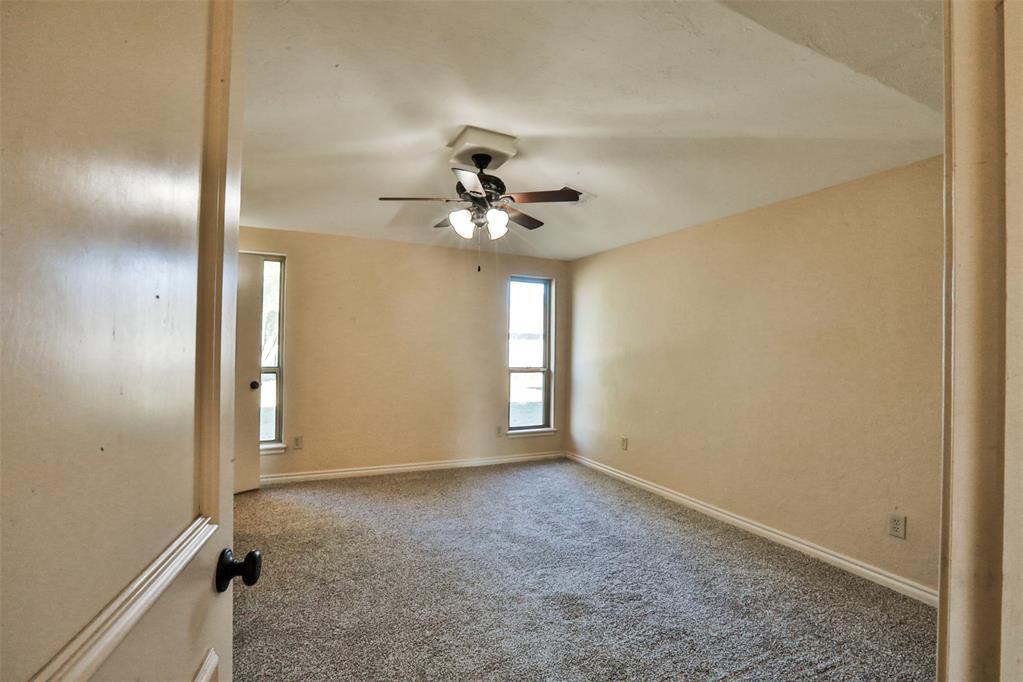 10016 Kingsgate Drive Property Photo 31