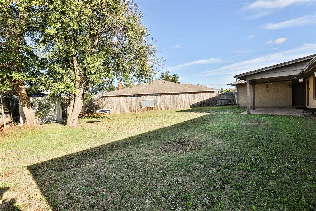 10016 Kingsgate Drive Property Photo 39