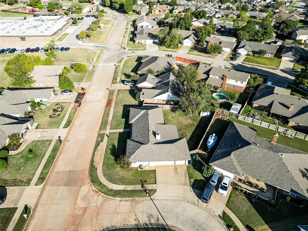 10016 Kingsgate Drive Property Photo 42