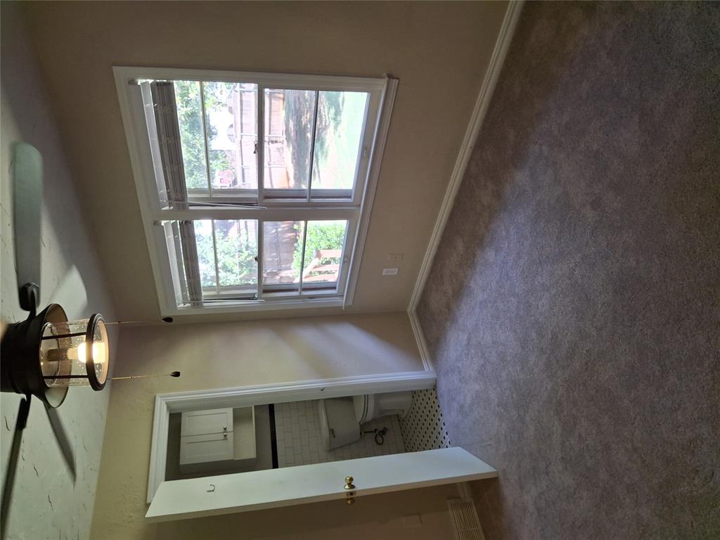 1103 Park Manor Street Property Photo 9