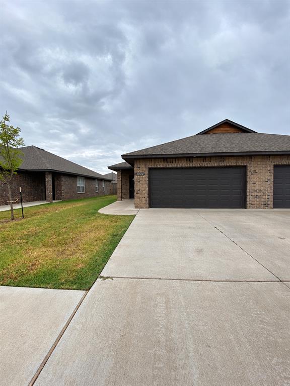 1844 Cypress Lane Property Photo 1