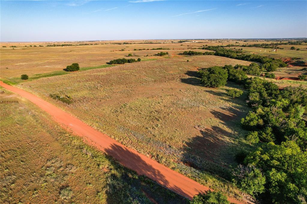160 Acres - E 1140 & N 1860 Roads Property Photo 4